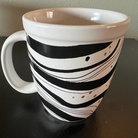 GOOD MORNING GORGEOUS Mug / About Face Designs ~ Metallic Gold Lettering ~ NWT - Picture 2 of 5